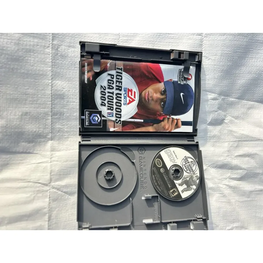Tiger Woods PGA Tour 2004 Game, Both Discs & Manual, Missing One Disc